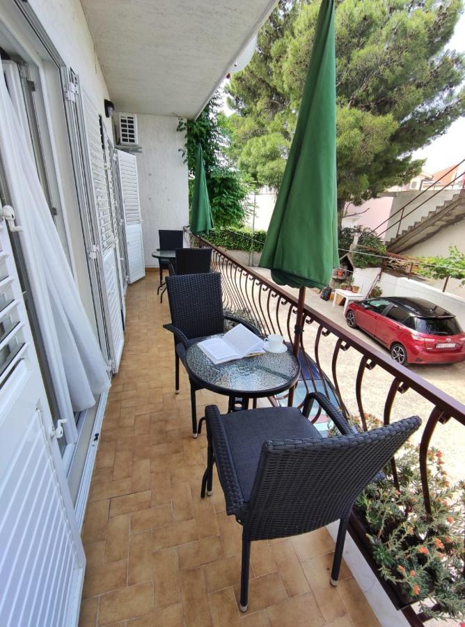 Apartman Rivana Baska Voda Bagian luar foto