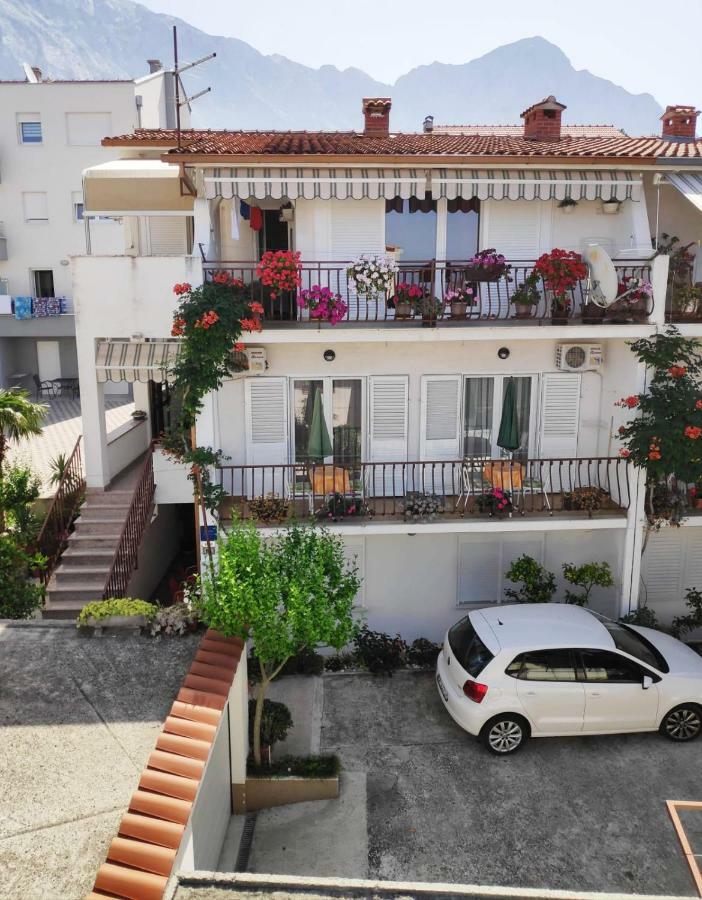 Apartman Rivana Baska Voda Bagian luar foto